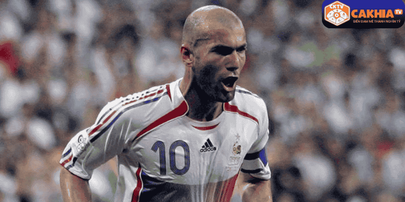 Tuổi thơ tại Marseille và những năm tháng hình thành nhân cách